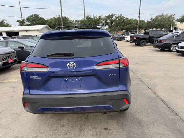 Used 2025 Toyota Corolla Cross XLE w/ Convenience Package FWD image 6