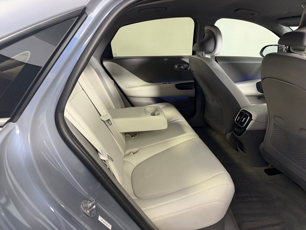 Used 2025 Hyundai Ioniq 6 SEL image 34
