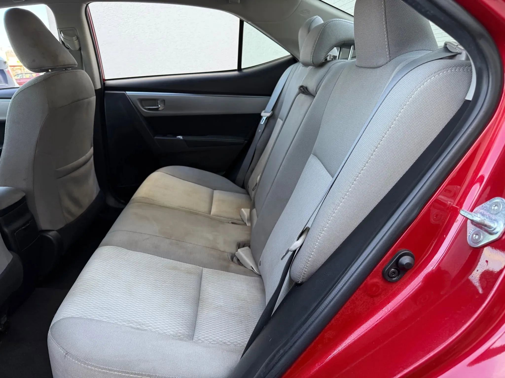 Used 2016 Toyota Corolla L image 21