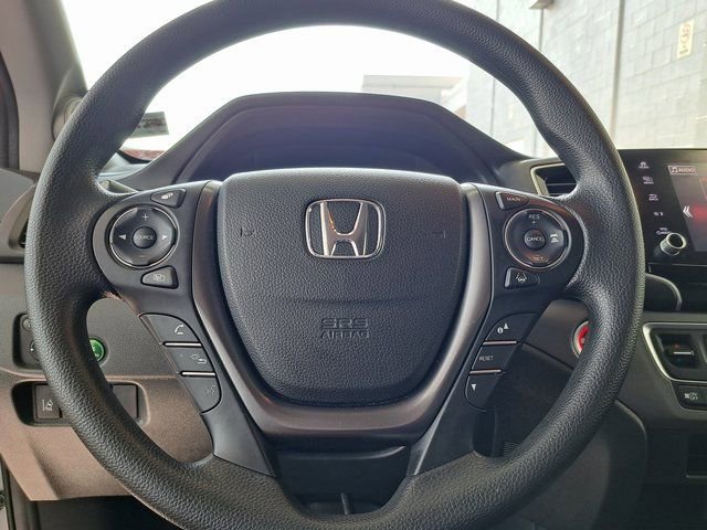 Used 2023 Honda Ridgeline Sport image 11