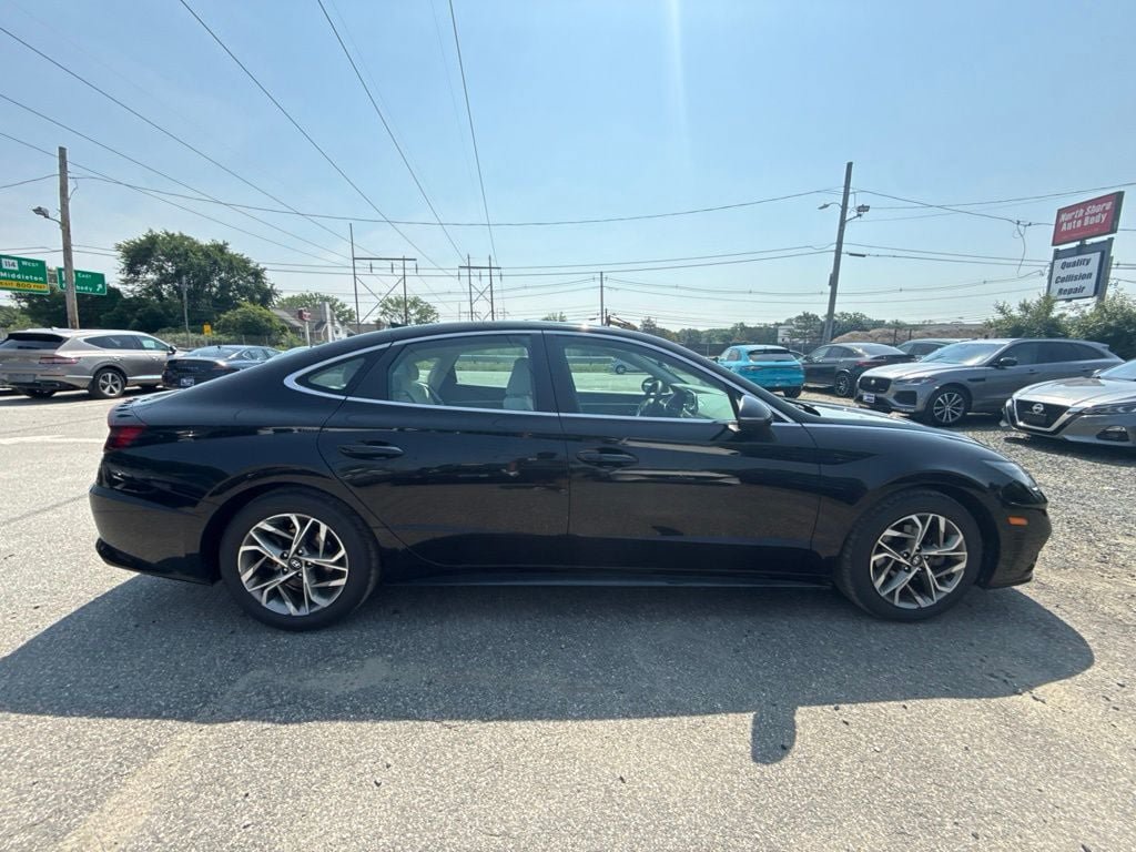Used 2022 Hyundai Sonata SEL FWD image 7