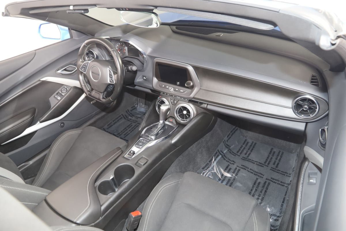 Used 2022 Chevrolet Camaro LT w/ RS Package RWD image 13