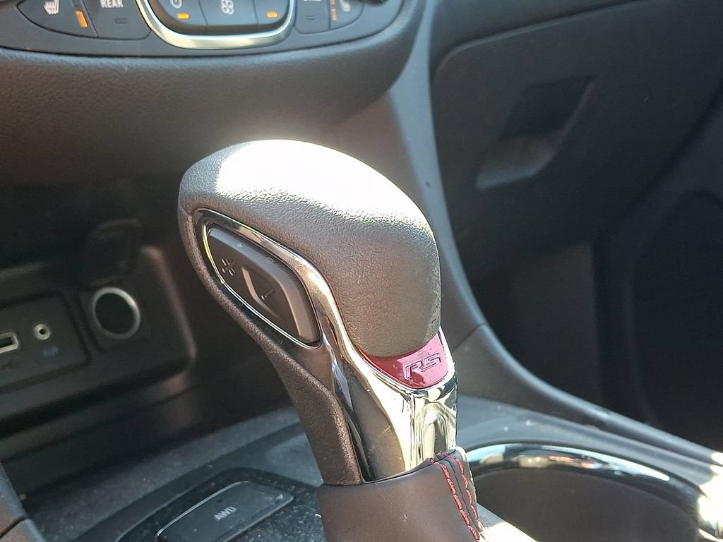 Used 2024 Chevrolet Equinox RS AWD/4WD image 14