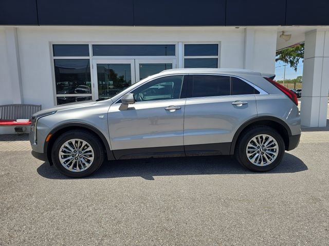 Certified 2025 Cadillac XT4 Premium Luxury FWD image 4