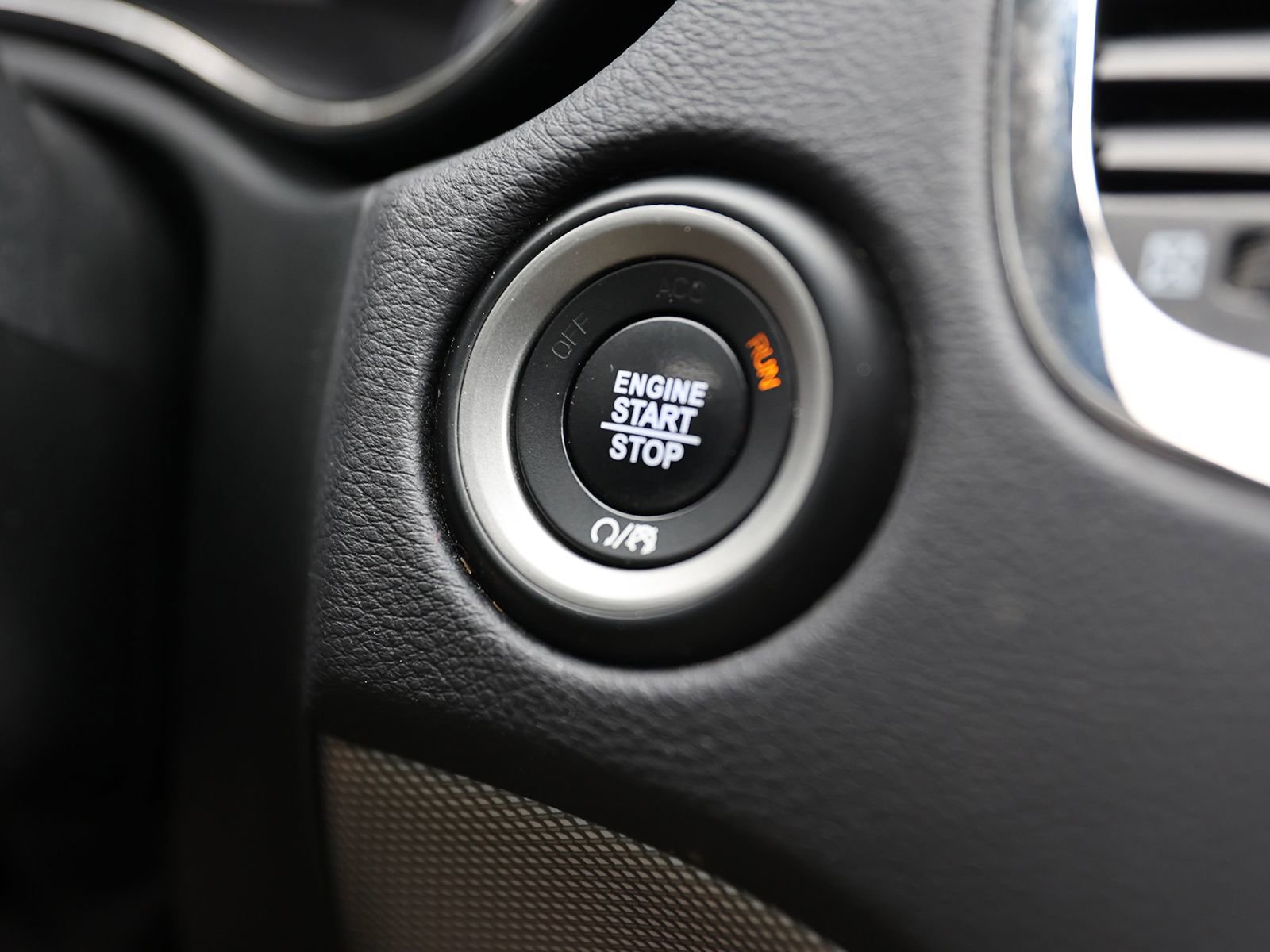 Used 2019 Dodge Durango GT AWD/4WD image 33