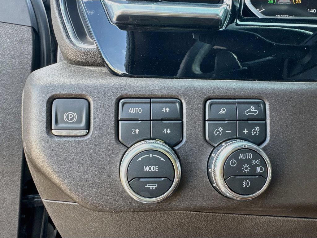 Used 2026 GMC Sierra 1500 SLT AWD/4WD image 21