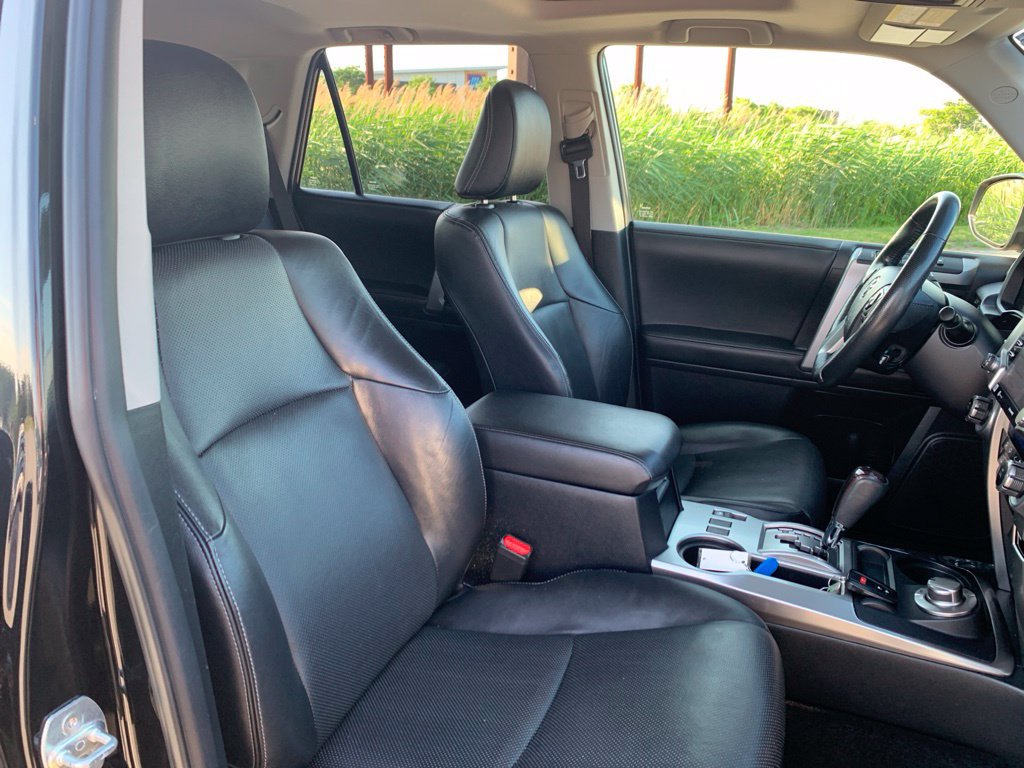 Used 2024 Toyota 4Runner Limited AWD/4WD image 23