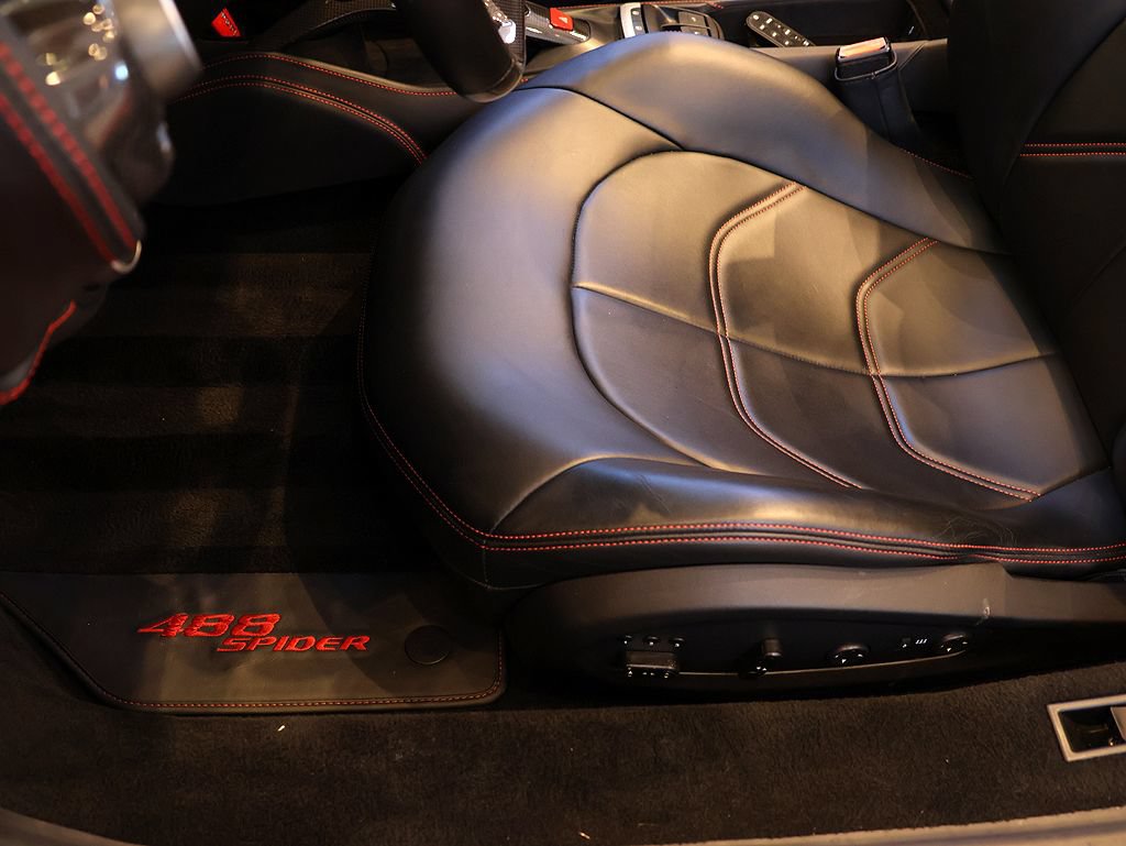 Certified 2017 Ferrari 488 Spider RWD image 72