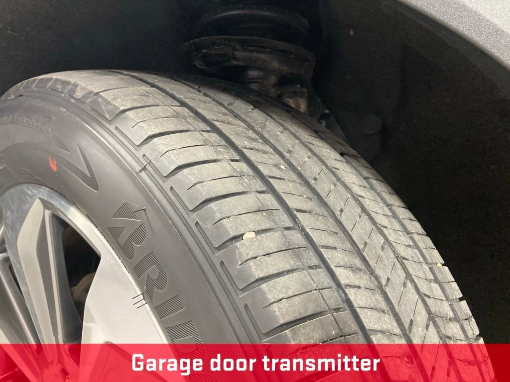 Used 2024 Ford Escape Platinum image 25