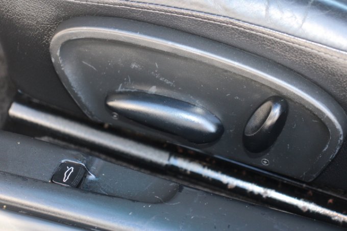 Used 2004 Porsche Boxster S image 12