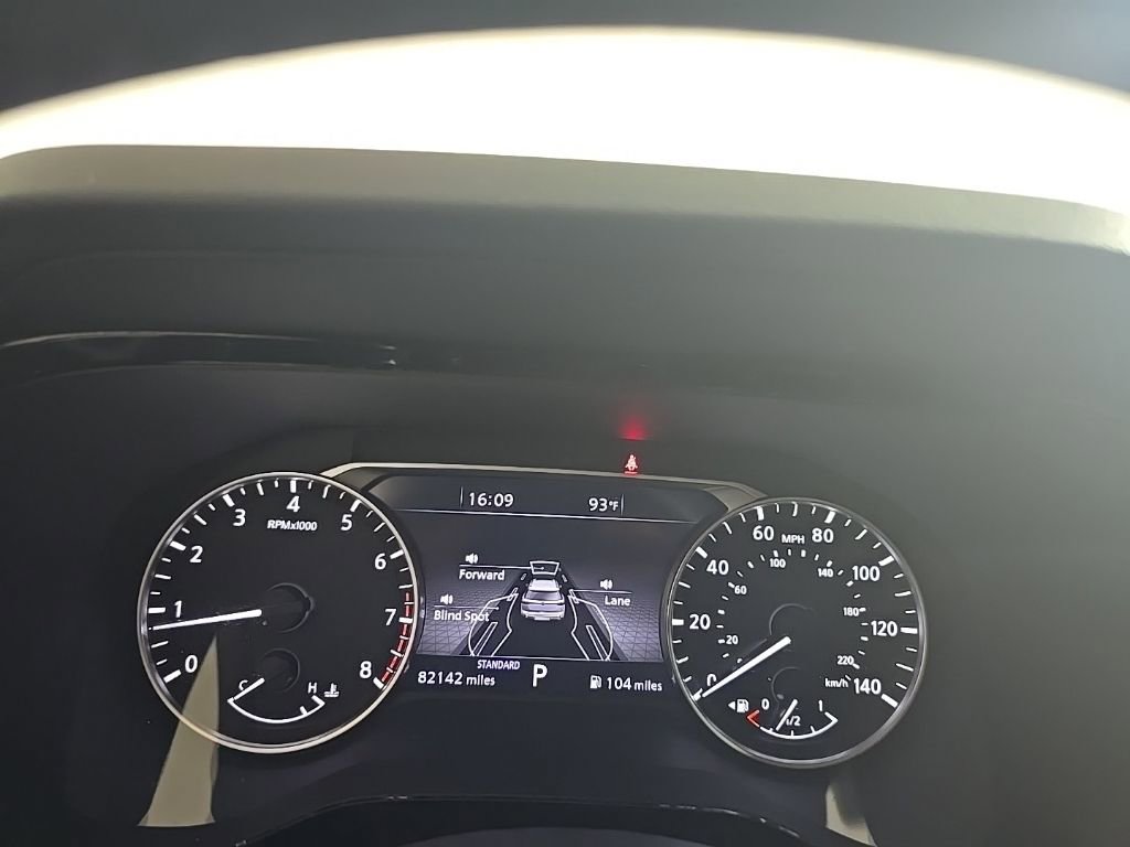 Used 2022 Nissan Pathfinder SL w/ SL Premium Package image 10