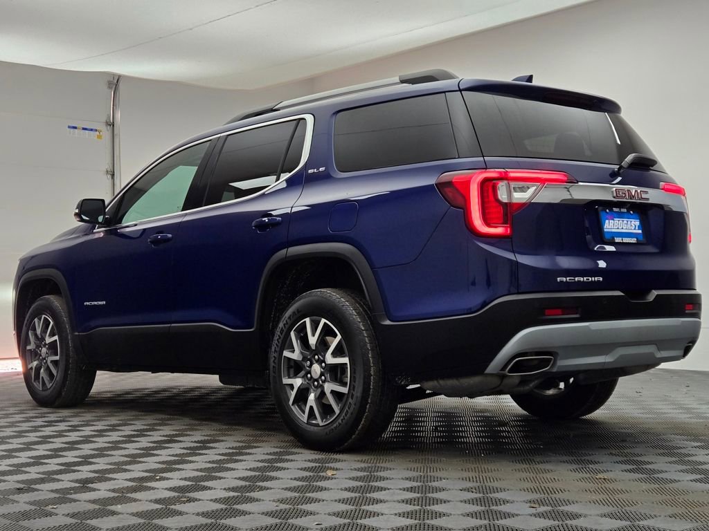 Used 2023 GMC Acadia SLE w/ Driver Convenience Package image 13