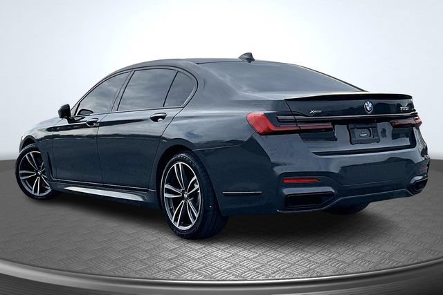 Used 2020 BMW 750i xDrive w/ Executive Package AWD/4WD image 4