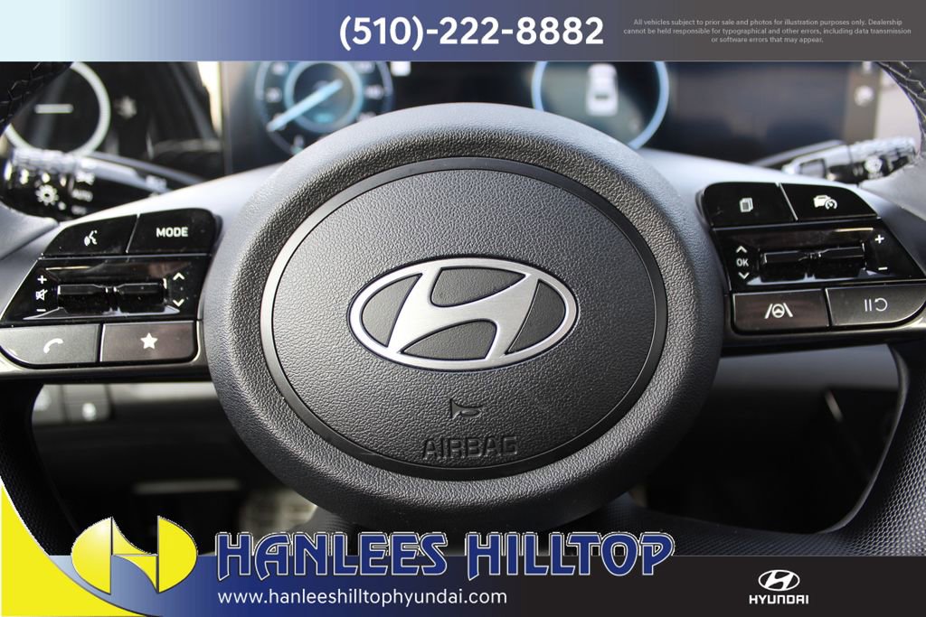 Used 2025 Hyundai Elantra SEL image 26