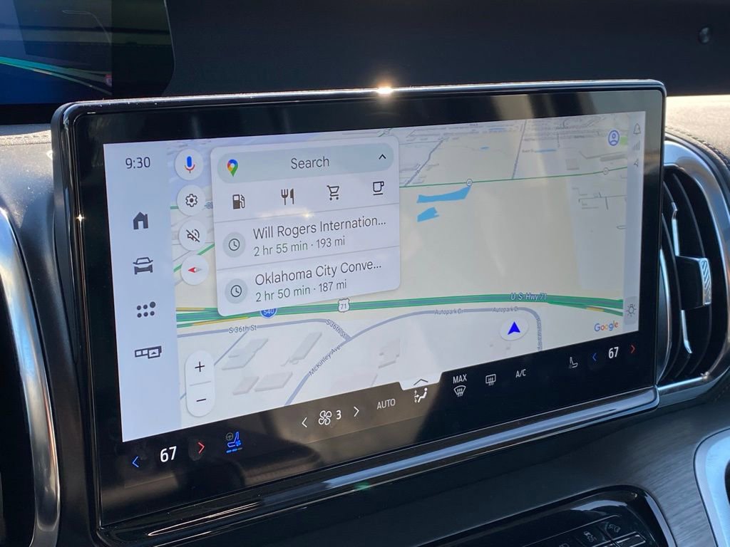 Used 2025 Ford Expedition Platinum image 15