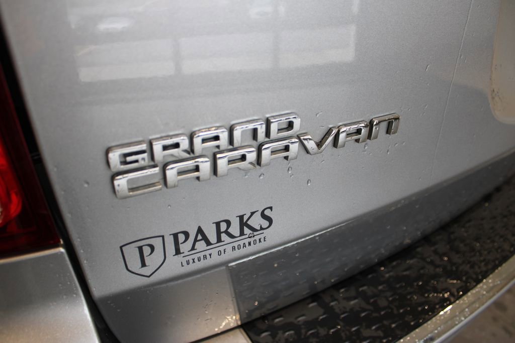 Used 2019 Dodge Grand Caravan SXT image 34