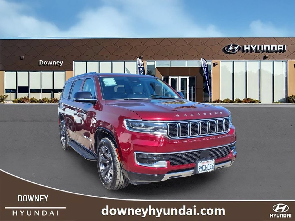 Used 2024 Jeep Wagoneer Series III AWD/4WD image 3