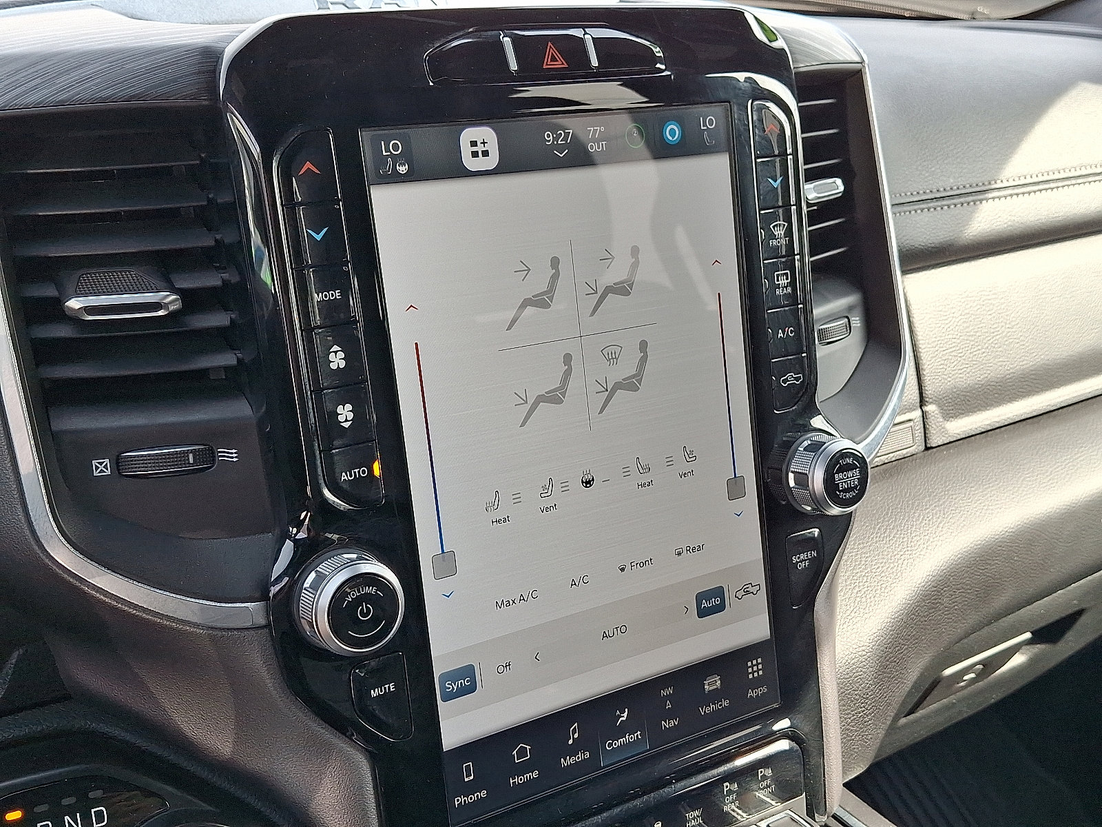 Certified 2023 RAM 1500 Laramie image 16