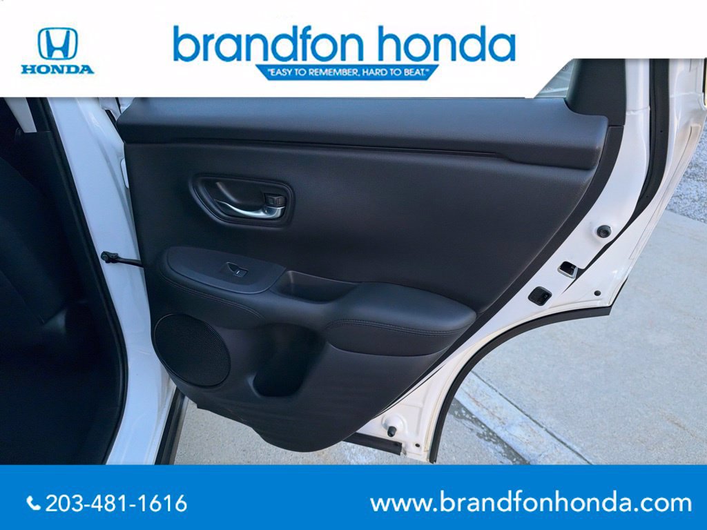 Used 2024 Honda HR-V LX image 9