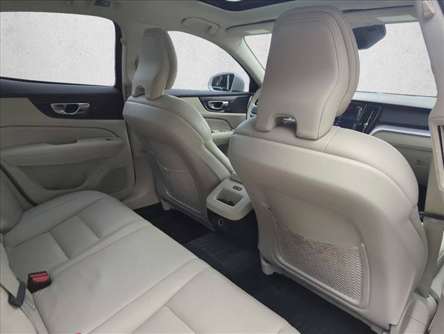 Used 2019 Volvo S60 T6 Momentum w/ Premium Package AWD/4WD image 25