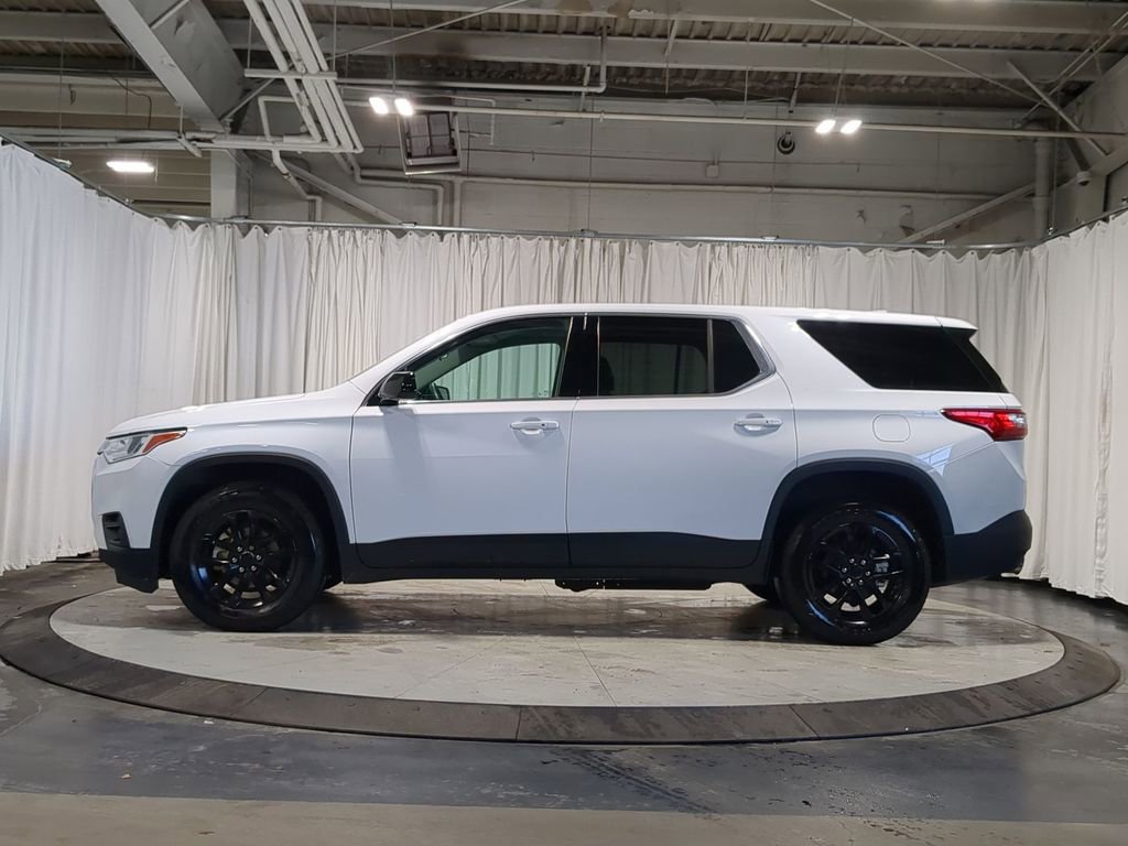 Used 2020 Chevrolet Traverse LS image 14