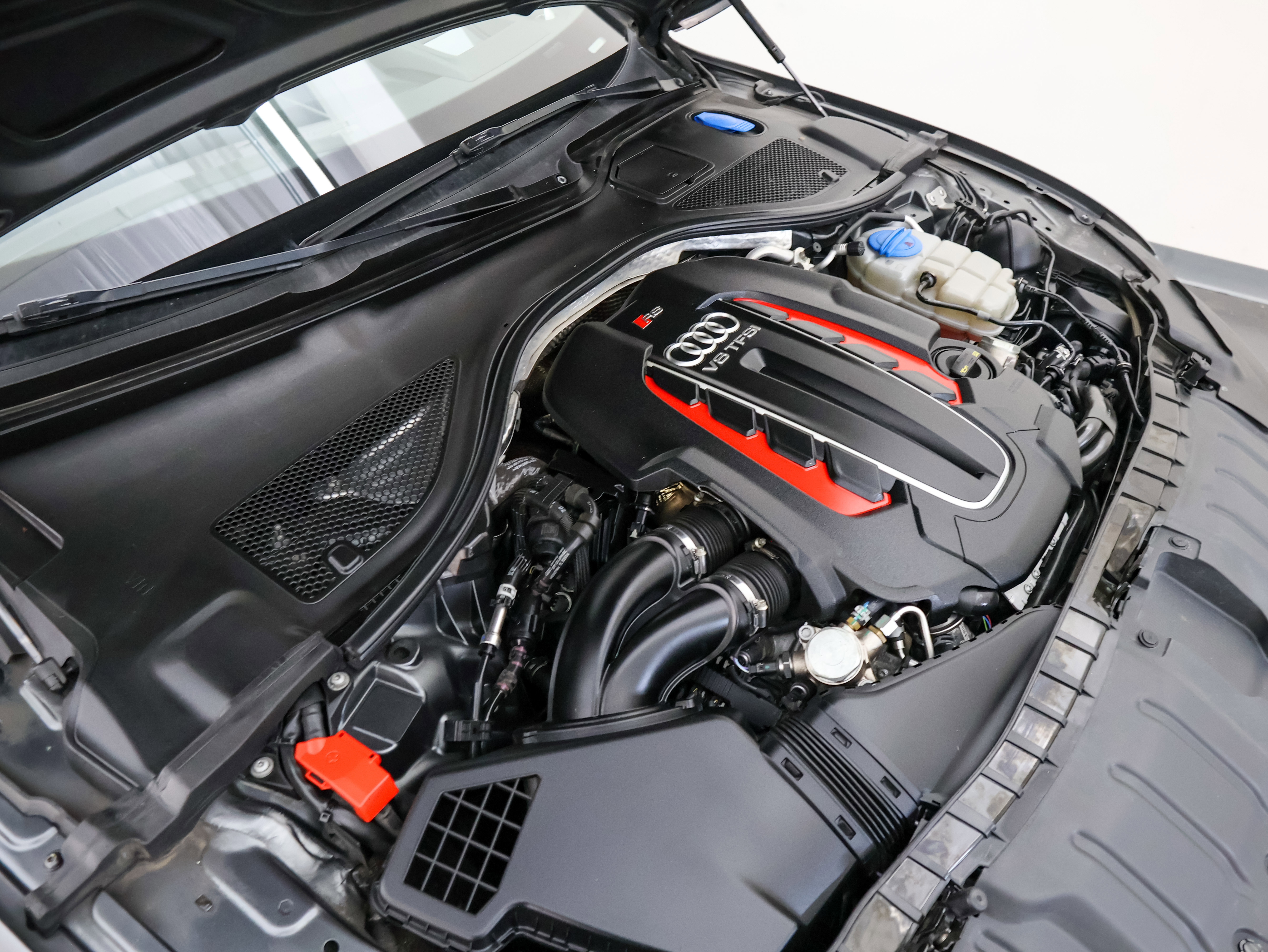 Used 2015 Audi RS 7 Prestige w/ Dynamic Package image 50