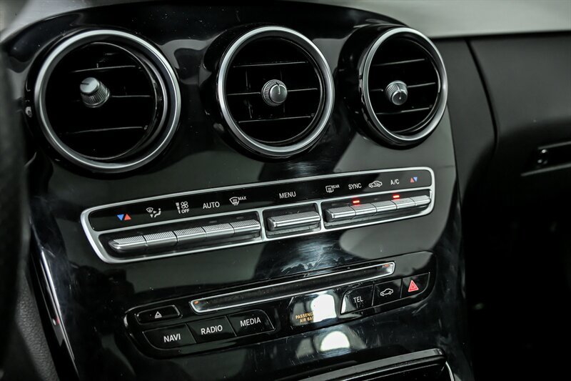 Used 2016 Mercedes-Benz C 300 4MATIC Sedan image 30