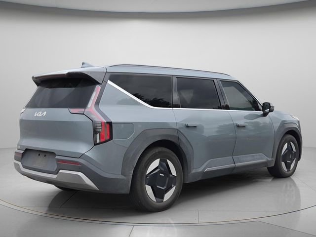 Used 2024 Kia EV9 Wind AWD/4WD image 6