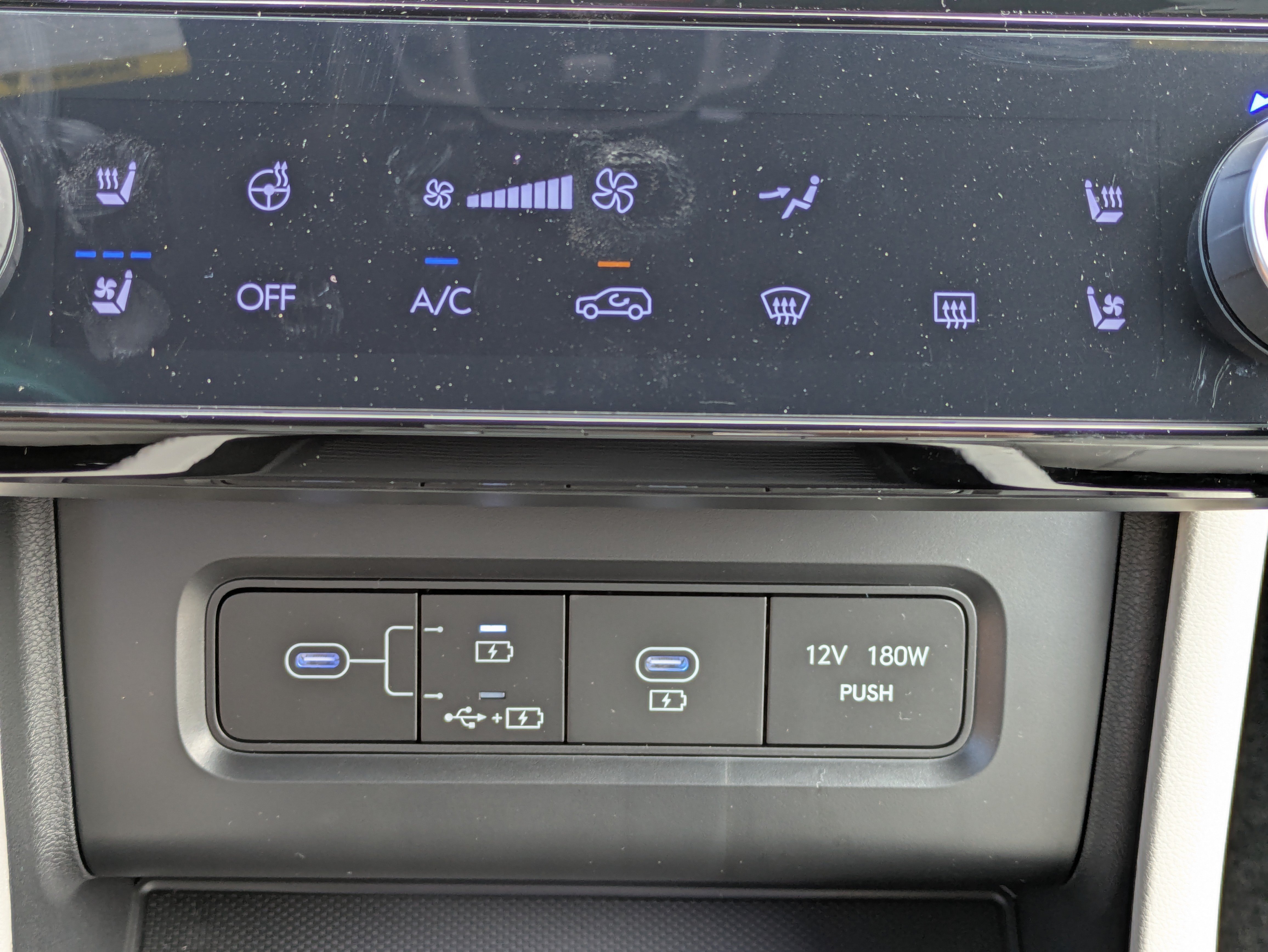 New 2026 Hyundai Tucson Limited w/ Tow & Go Package FWD image 29