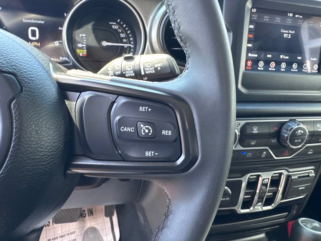 Used 2023 Jeep Wrangler Unlimited w/ Convenience Group AWD/4WD image 18