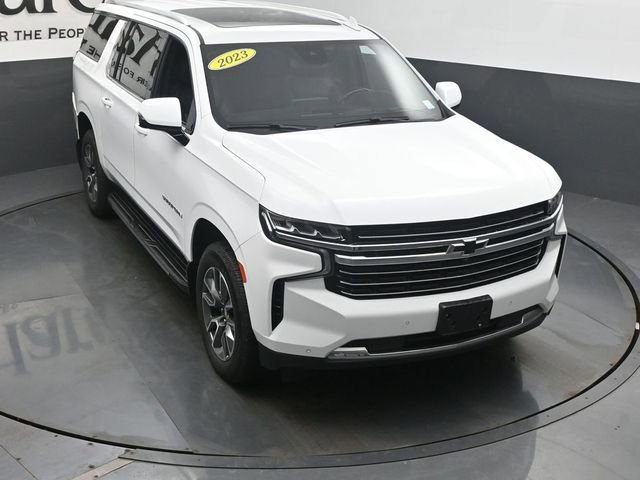 Used 2023 Chevrolet Suburban LT w/ LT Signature Plus Package AWD/4WD image 46