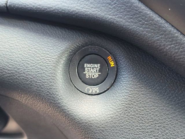 Used 2021 Jeep Cherokee Limited w/ Elite Package AWD/4WD image 36