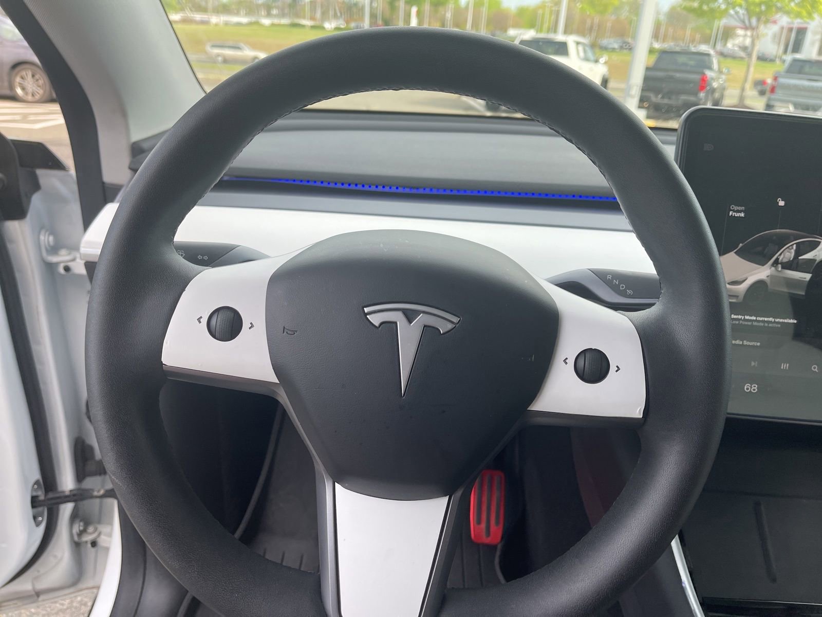 Used 2020 Tesla Model Y Long Range image 21