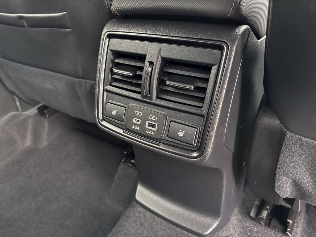Used 2025 Subaru Forester Touring AWD/4WD image 50