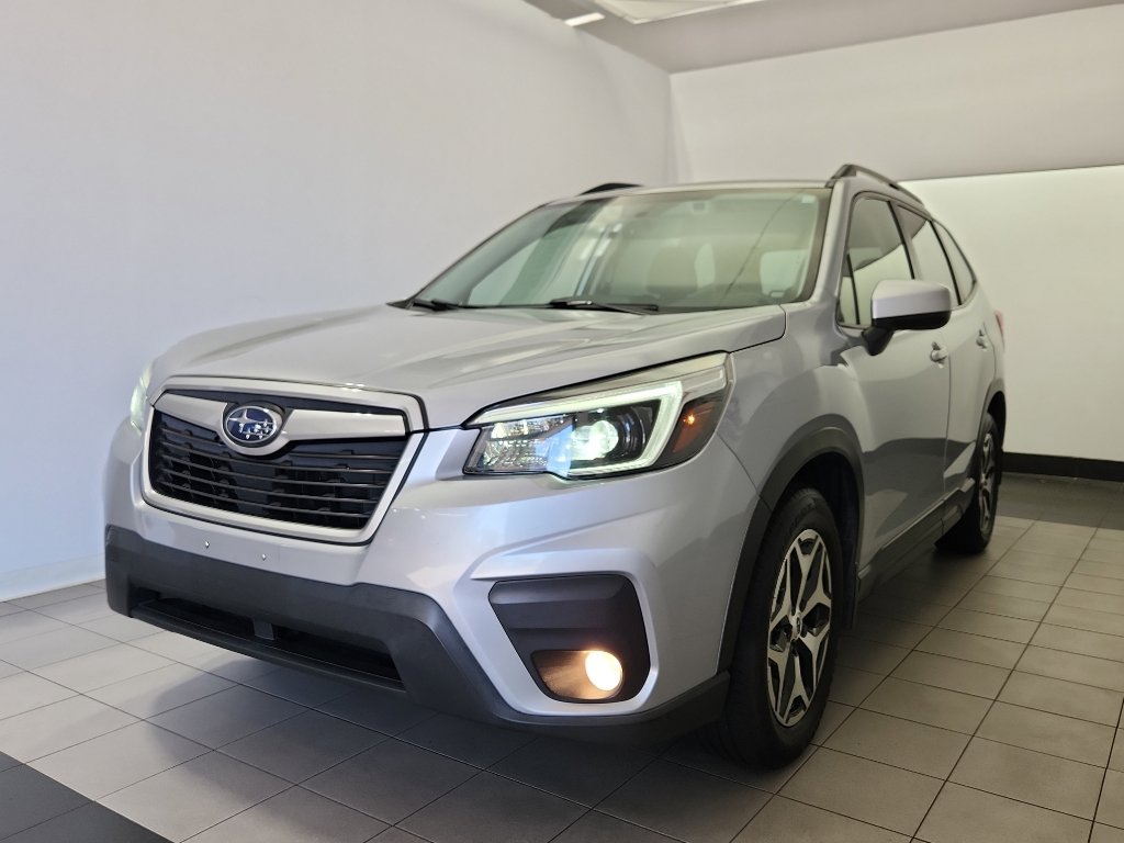 Used 2021 Subaru Forester Premium image 2