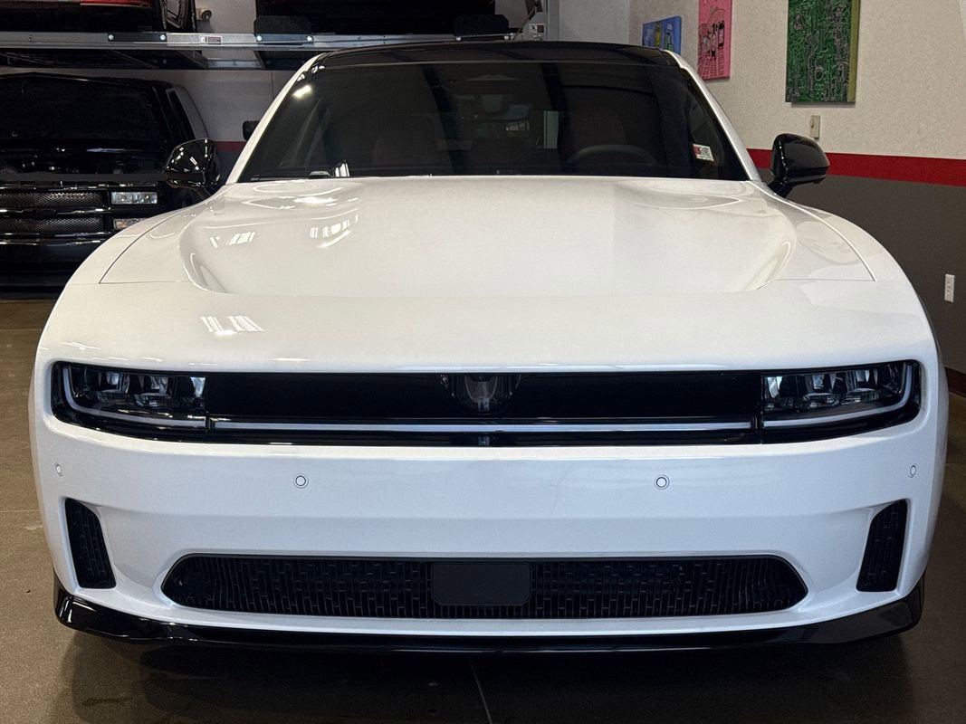 Used 2024 Dodge Charger R/T w/ Plus Group image 59