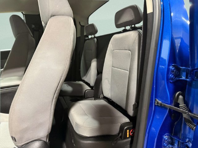 Used 2019 Chevrolet Colorado W/T w/ WT Convenience Package RWD image 25