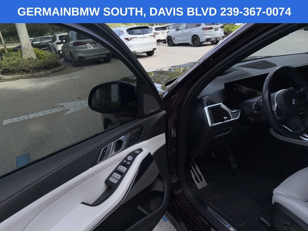 Certified 2024 BMW X7 xDrive40i w/ M Sport Package AWD/4WD image 10