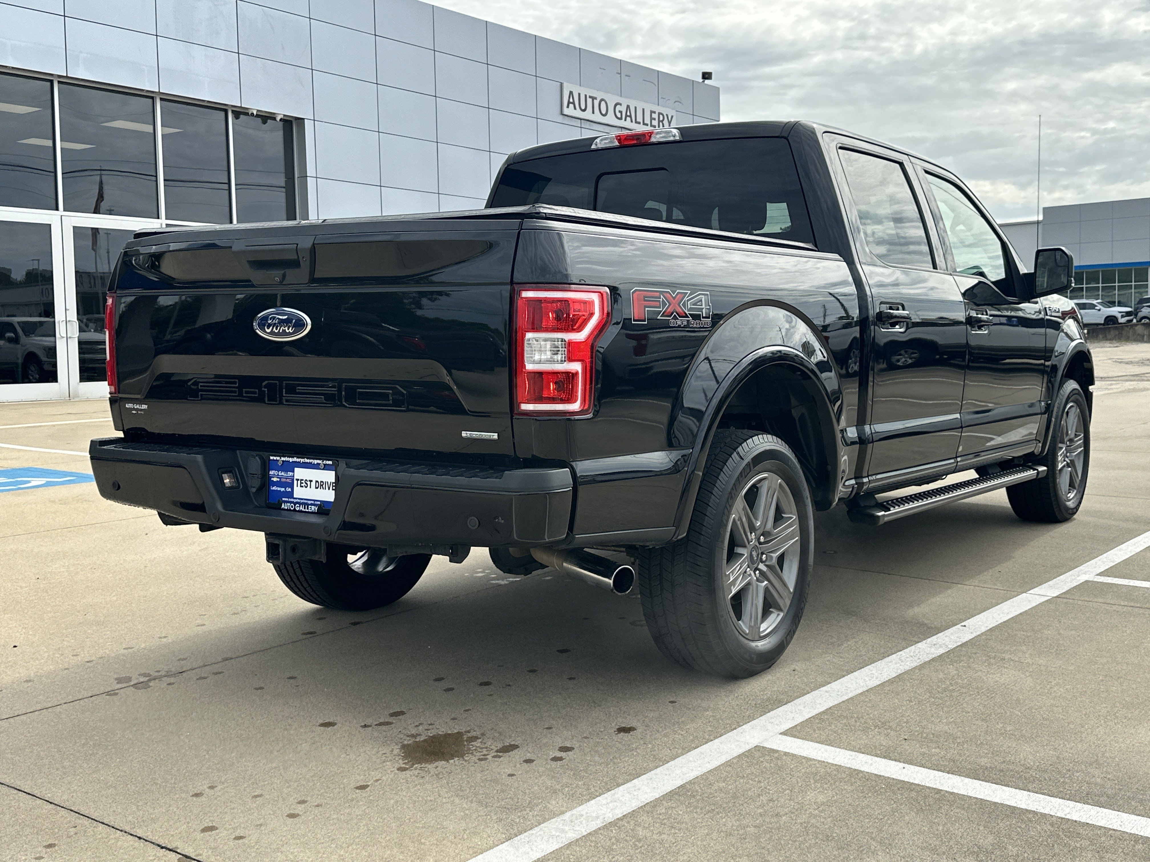 Used 2020 Ford F150 XLT w/ Equipment Group 302A Luxury AWD/4WD image 7