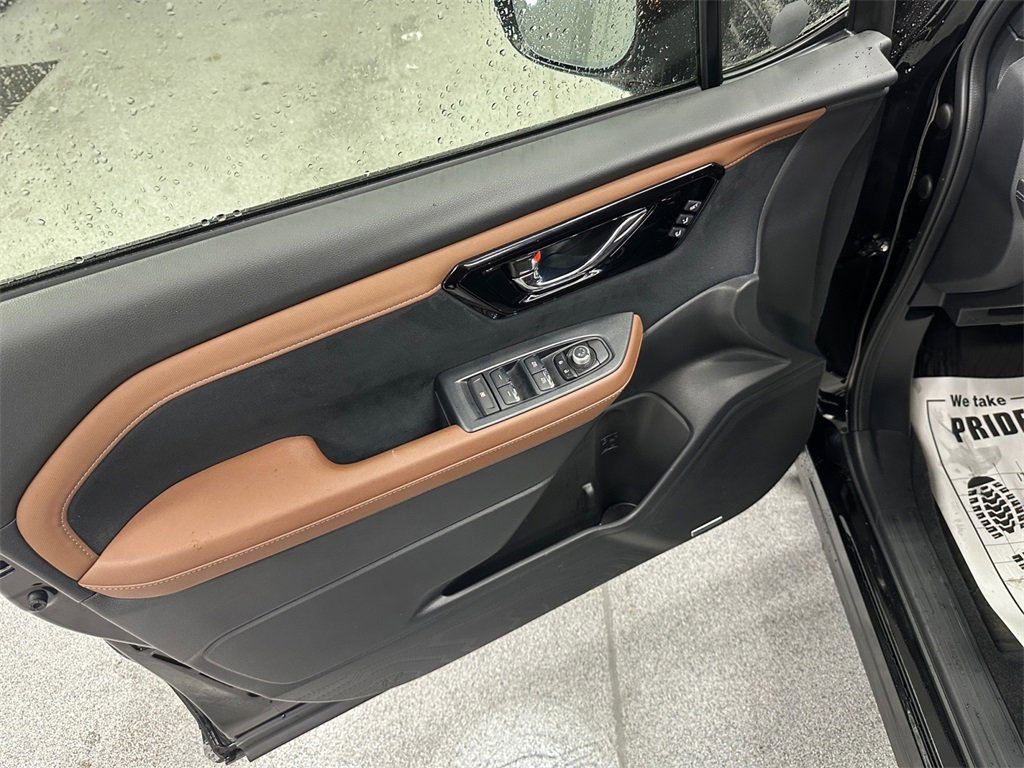 Certified 2025 Subaru Forester Touring image 10