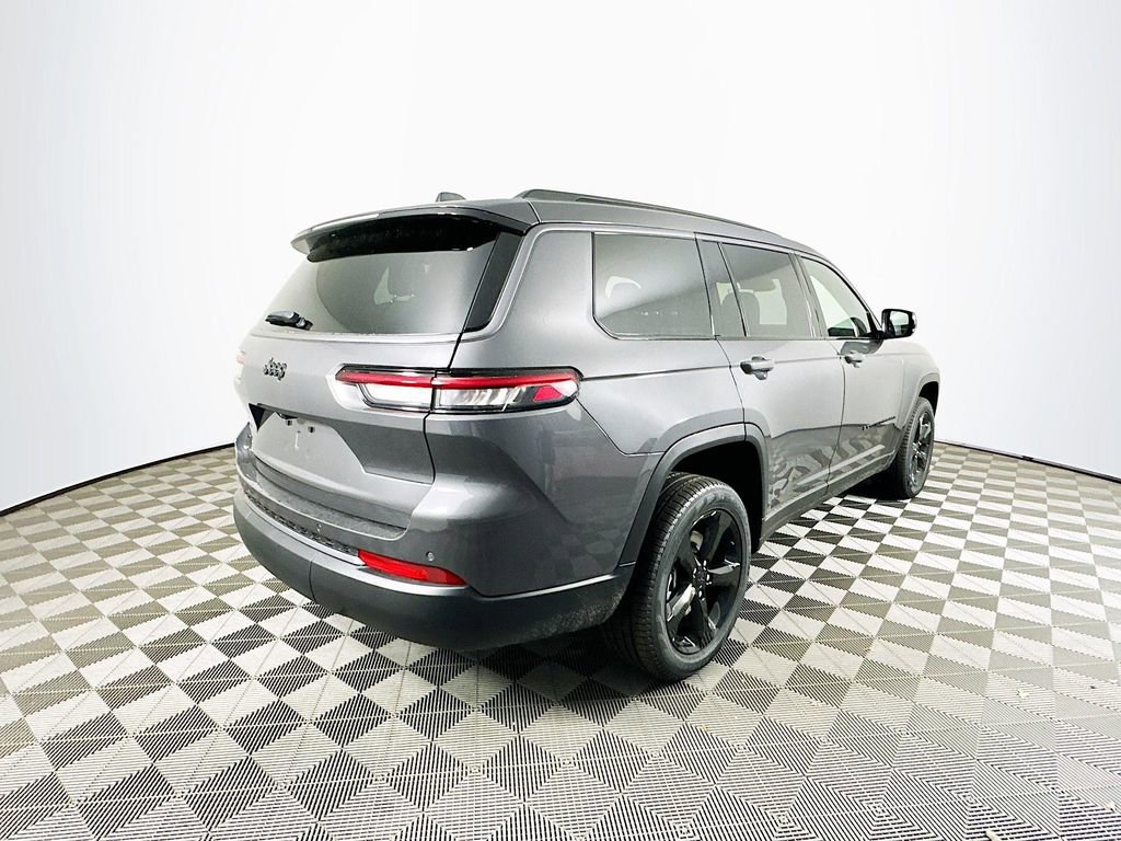 New 2026 Jeep Grand Cherokee L Limited w/ Limited Altitude Package AWD/4WD image 10