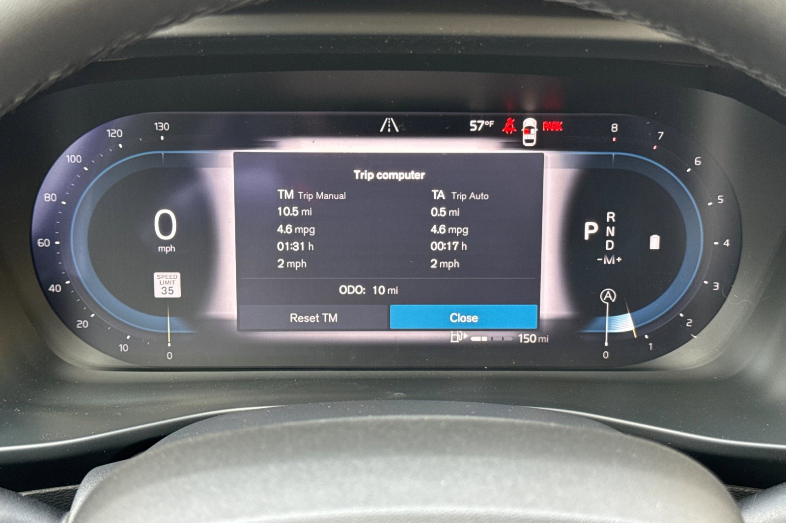 New 2025 Volvo XC40 B5 Ultra image 22