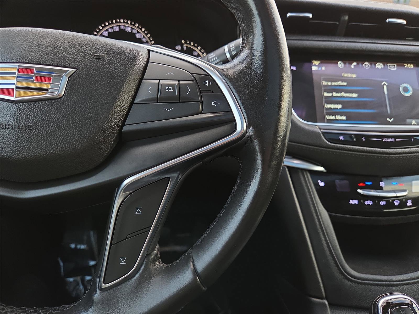 Used 2019 Cadillac XT5 Luxury AWD/4WD image 16