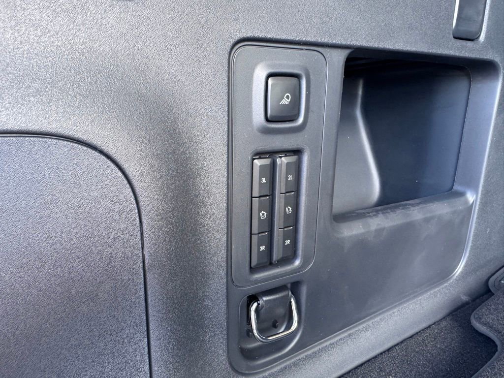 New 2026 Lincoln Navigator L Reserve AWD/4WD image 17