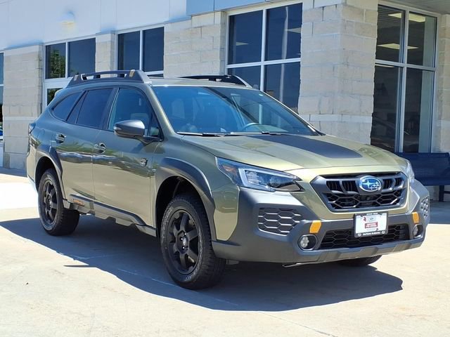 Certified 2025 Subaru Outback Wilderness AWD/4WD image 3