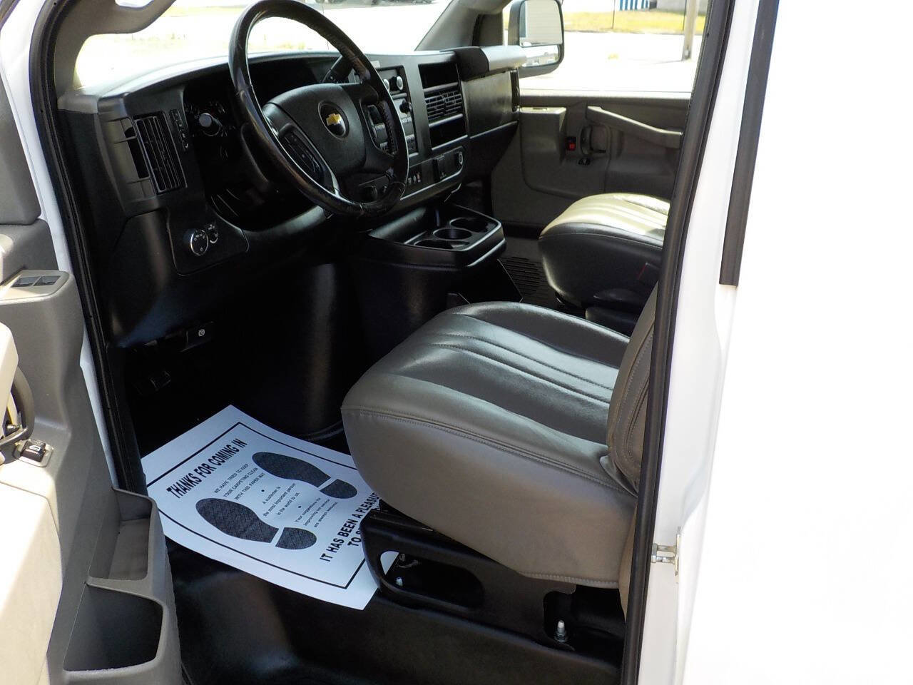 Used 2020 Chevrolet Express 2500 Extended w/ Driver Convenience Package RWD image 10