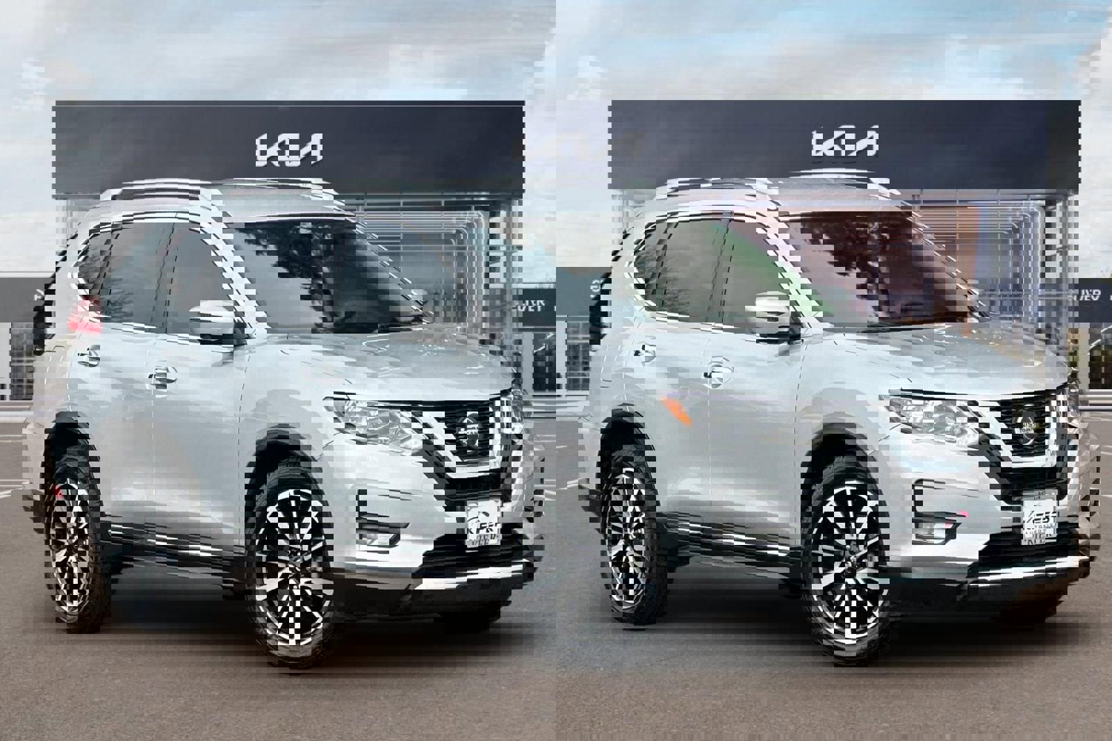 Used 2020 Nissan Rogue SL image 2