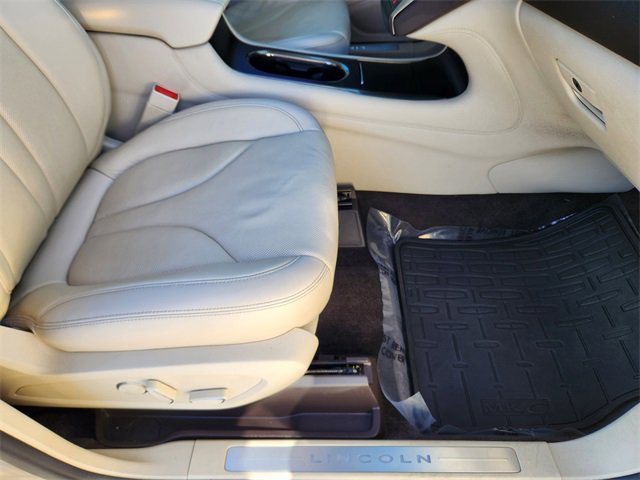 Used 2015 Lincoln MKC AWD w/ Equipment Group 102A Reserve image 15