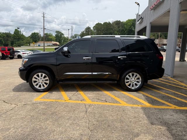 Used 2018 Toyota Sequoia Platinum AWD/4WD image 7