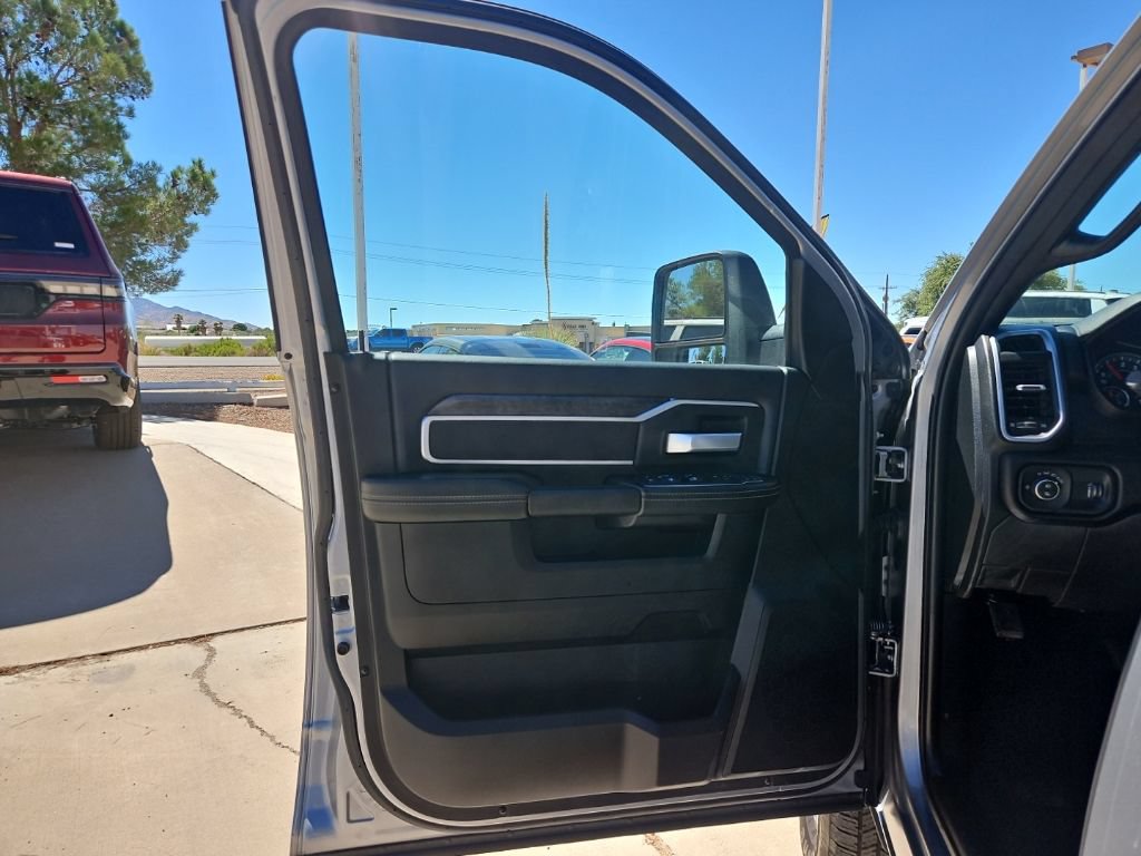 Certified 2024 RAM 2500 Big Horn w/ Bed Utility Group AWD/4WD image 13